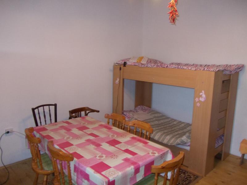 1 Bedroom Apartment For Rent In Sarvar Western Tra